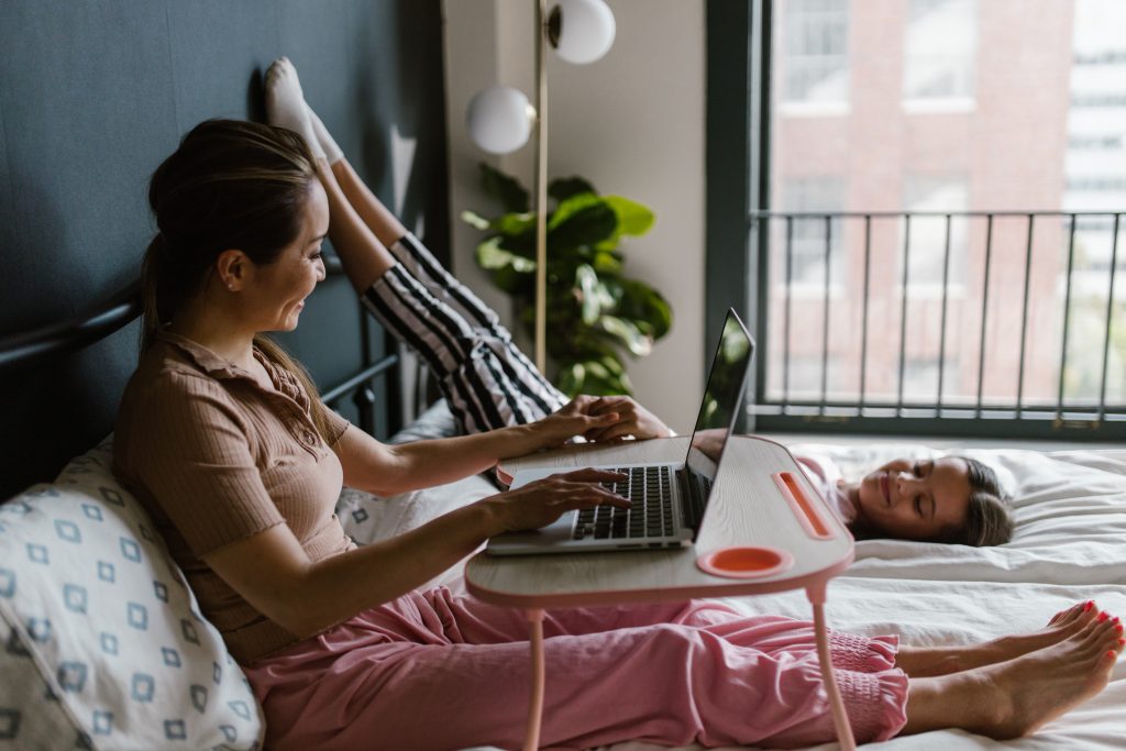 Tips for Moms Who Work From Home
